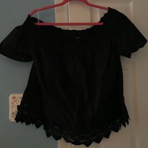 XLarge black off the shoulder shirt (TARGET)
